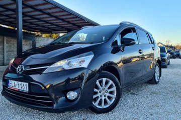 1.8BENZ manual Navi kamera 7 osob bi xenony climatronic